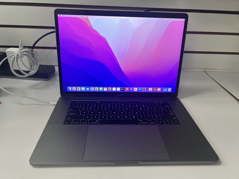 Apple MacBook Pro 15.4 inch 1TB Laptop with Touch Bar 2016
